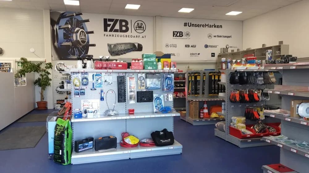 Gewerbeimmobilie mieten in Mistelbach – 854 m², € 7 – Bild 5 von 8