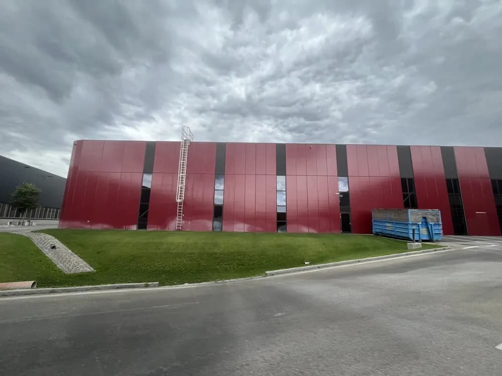 Gewerbeimmobilie mieten in Korneuburg – 3 860 m² – Bild 1 von 3