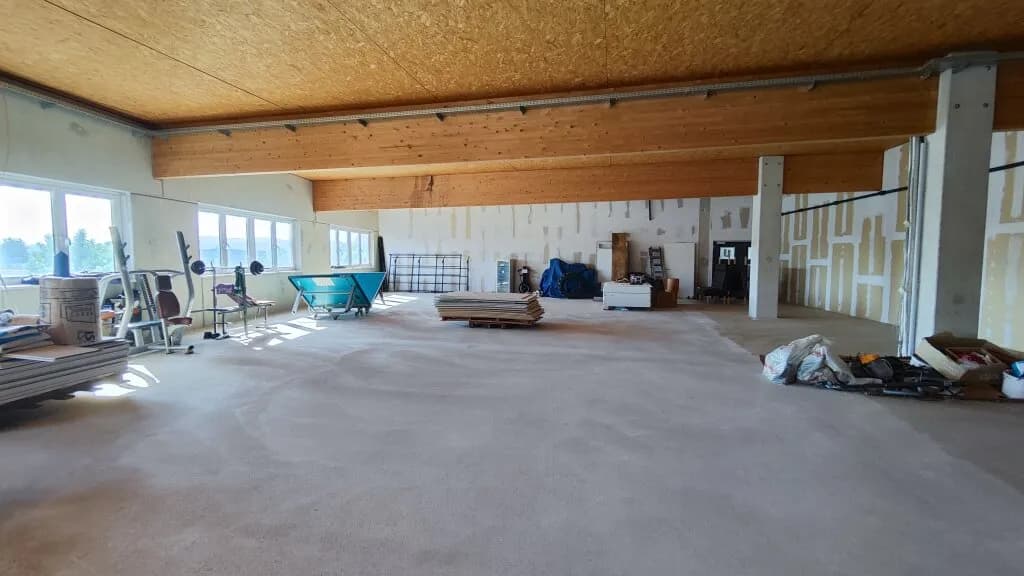 Gewerbeimmobilie mieten in Neunkirchen – 178 m², € 1.781 – Bild 2 von 10
