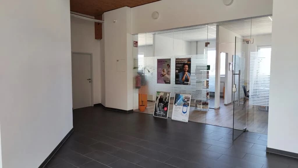 Gewerbeimmobilie mieten in Neunkirchen – 72 m², € 869 – Bild 3 von 8