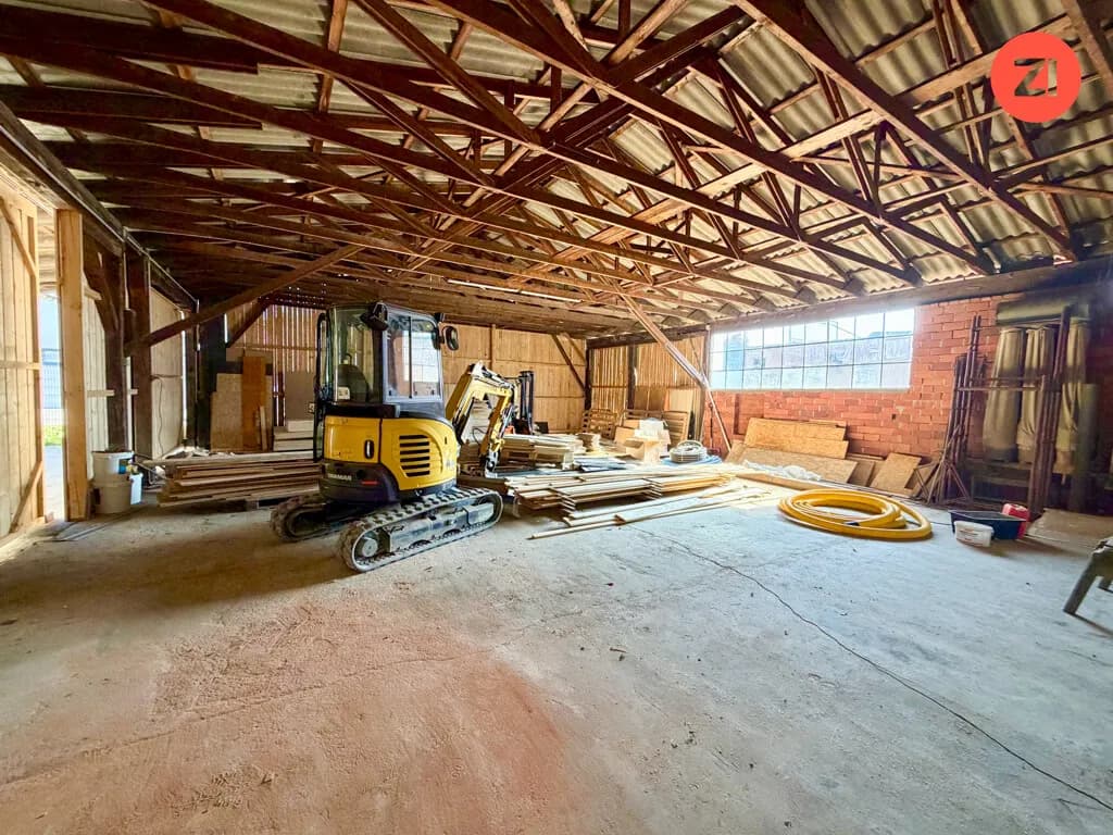 Gewerbeimmobilie kaufen in Vöcklabruck – 1 019 m², € 589.000 – Bild 7 von 12