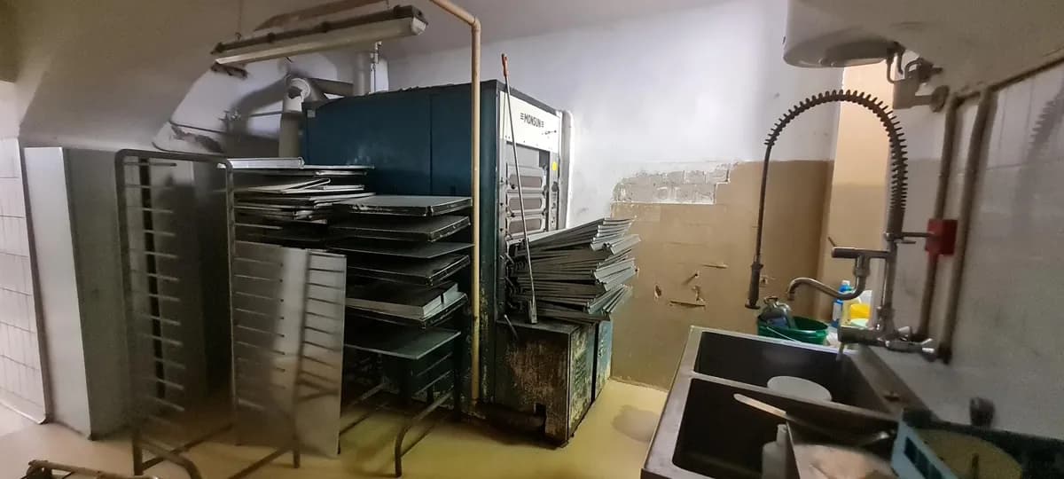2-Zimmer-Gewerbeimmobilie mieten in Wien – 100 m², € 700 – Bild 10 von 10