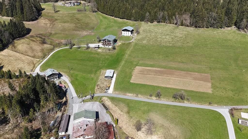 Grundstück kaufen in Kitzbühel – 900 m², € 2.450.000 – Bild 8 von 8