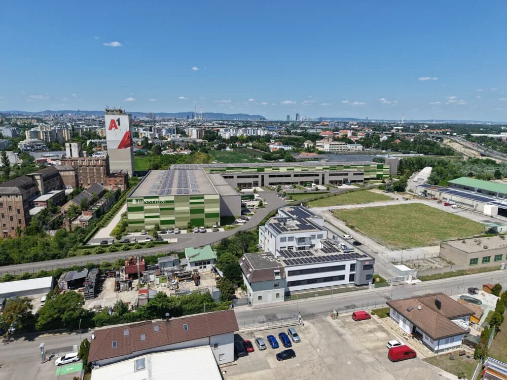 Gewerbeimmobilie mieten in Bruck an der Leitha – 16 000 m² – Bild 2 von 5