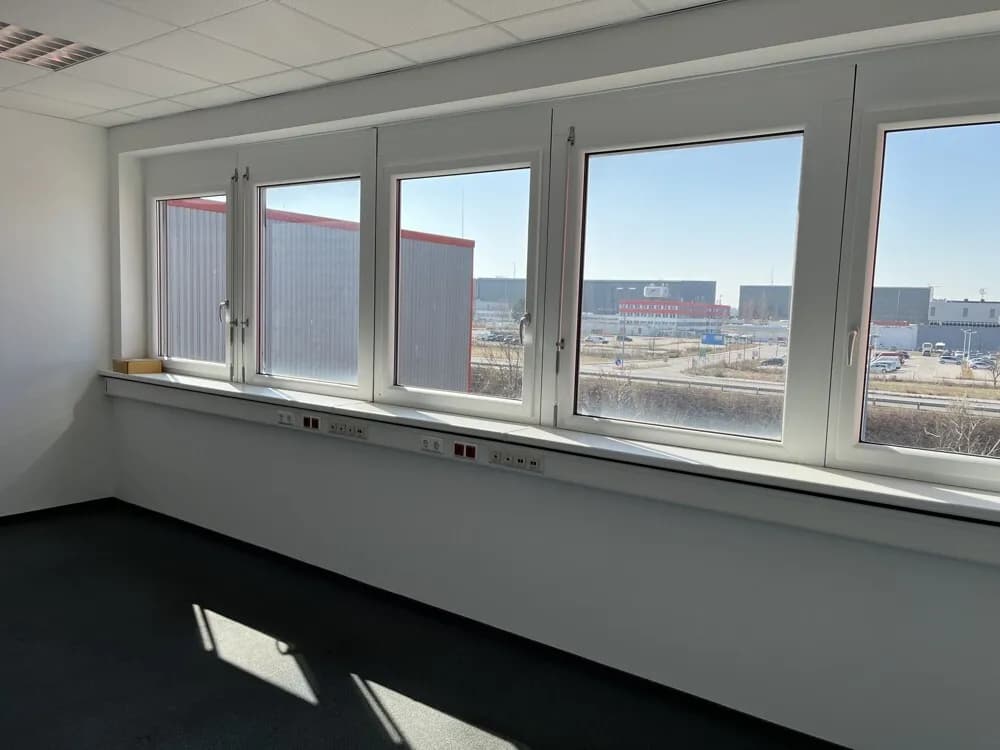 Gewerbeimmobilie mieten in Bruck an der Leitha – 6 900 m² – Bild 5 von 9