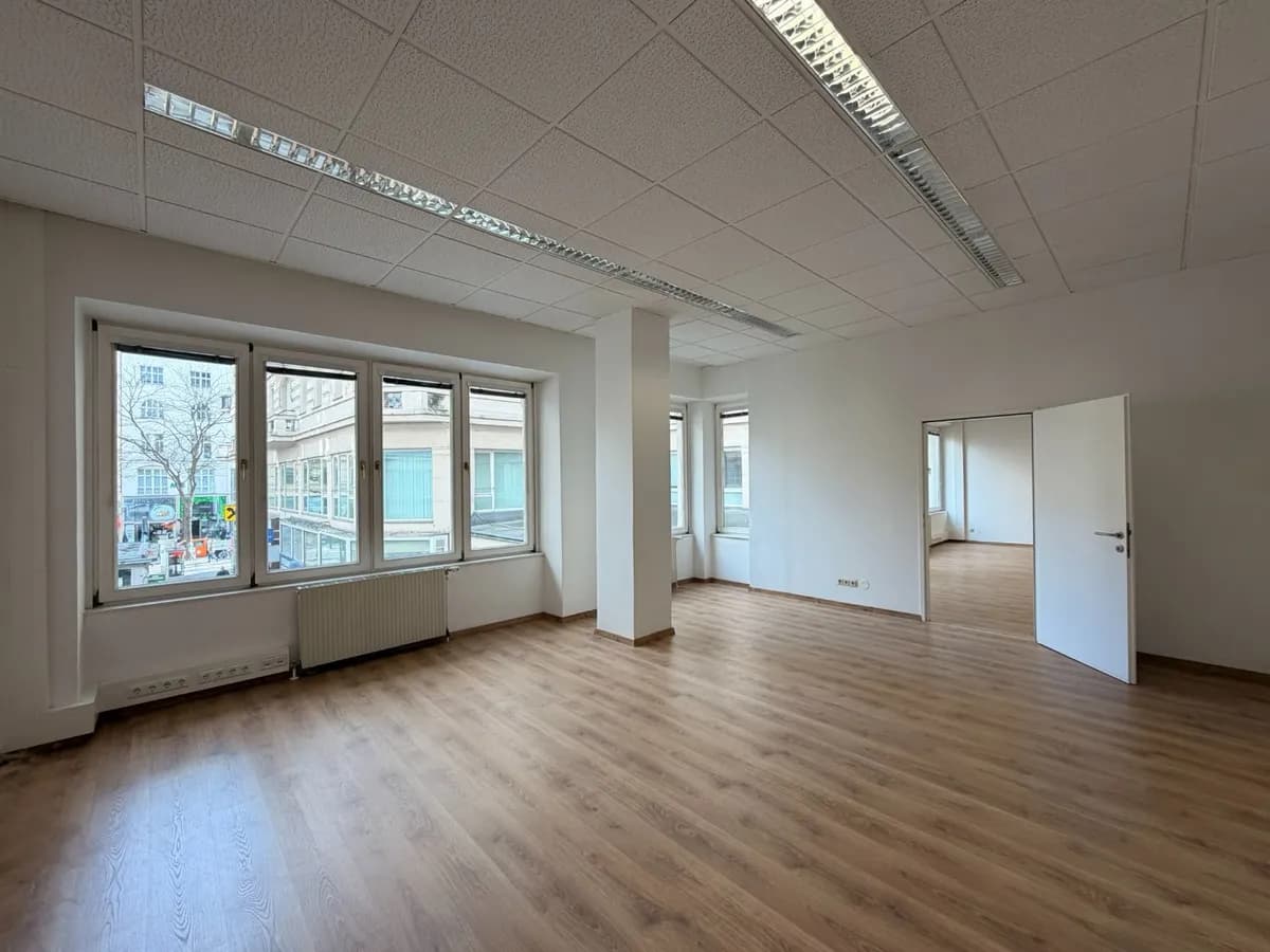 5-Zimmer-Gewerbeimmobilie mieten in Wien – 250 m², € 3.490