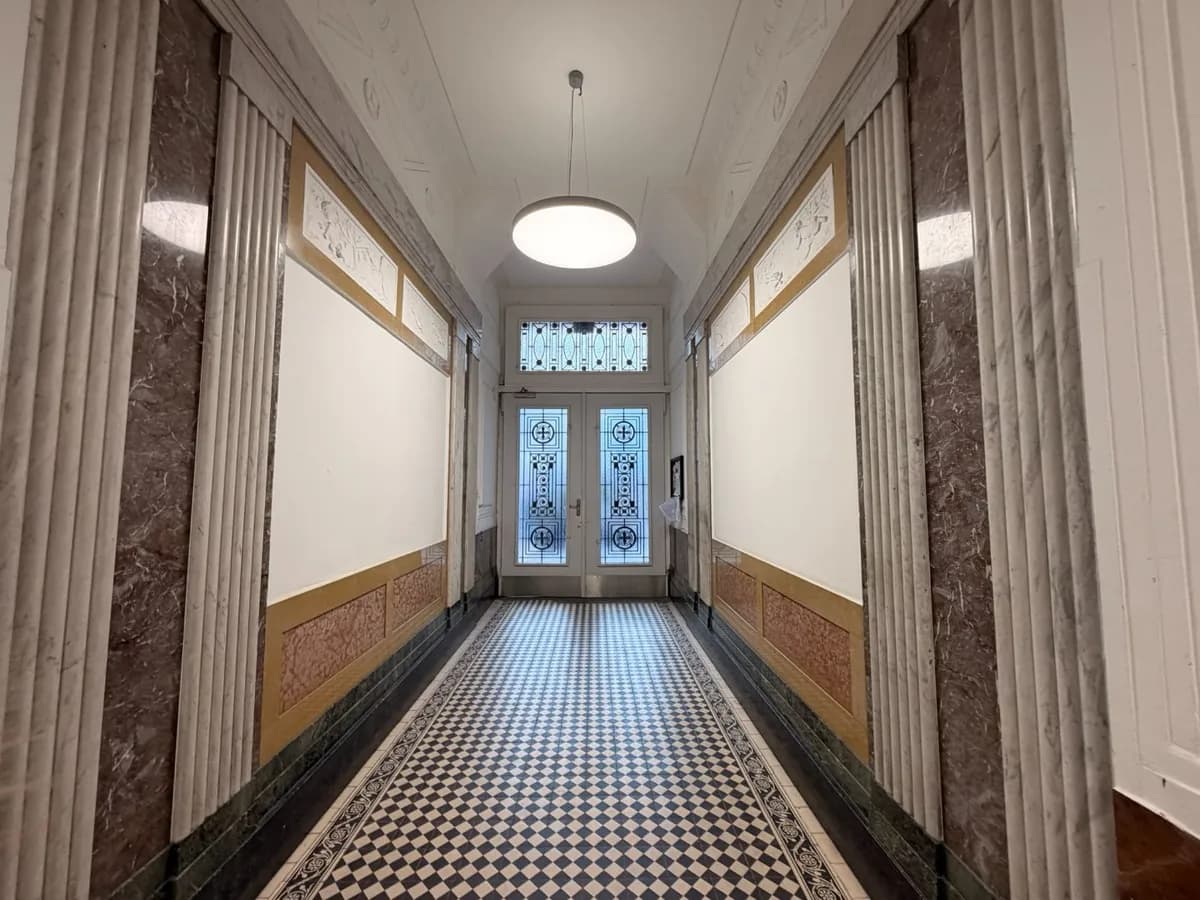5-Zimmer-Gewerbeimmobilie mieten in Wien – 250 m², € 3.490 – Bild 3 von 13