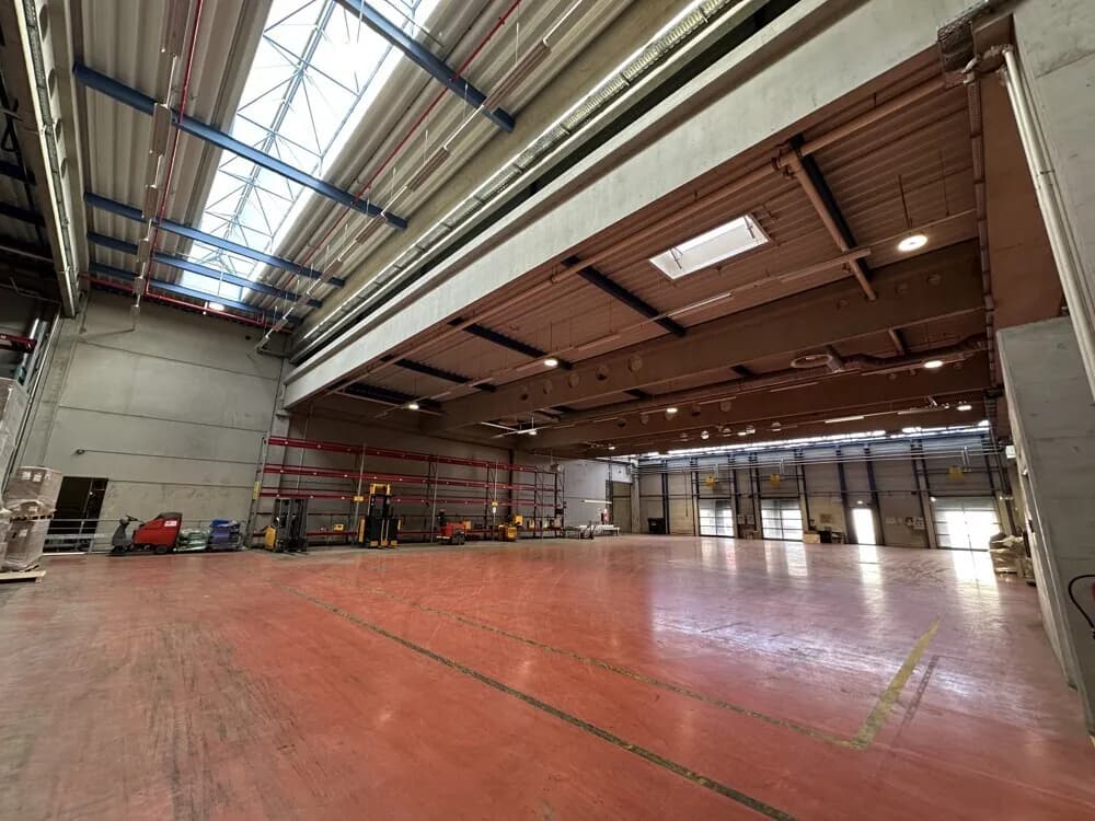 Gewerbeimmobilie mieten in Wien – 22 040 m² – Bild 9 von 12