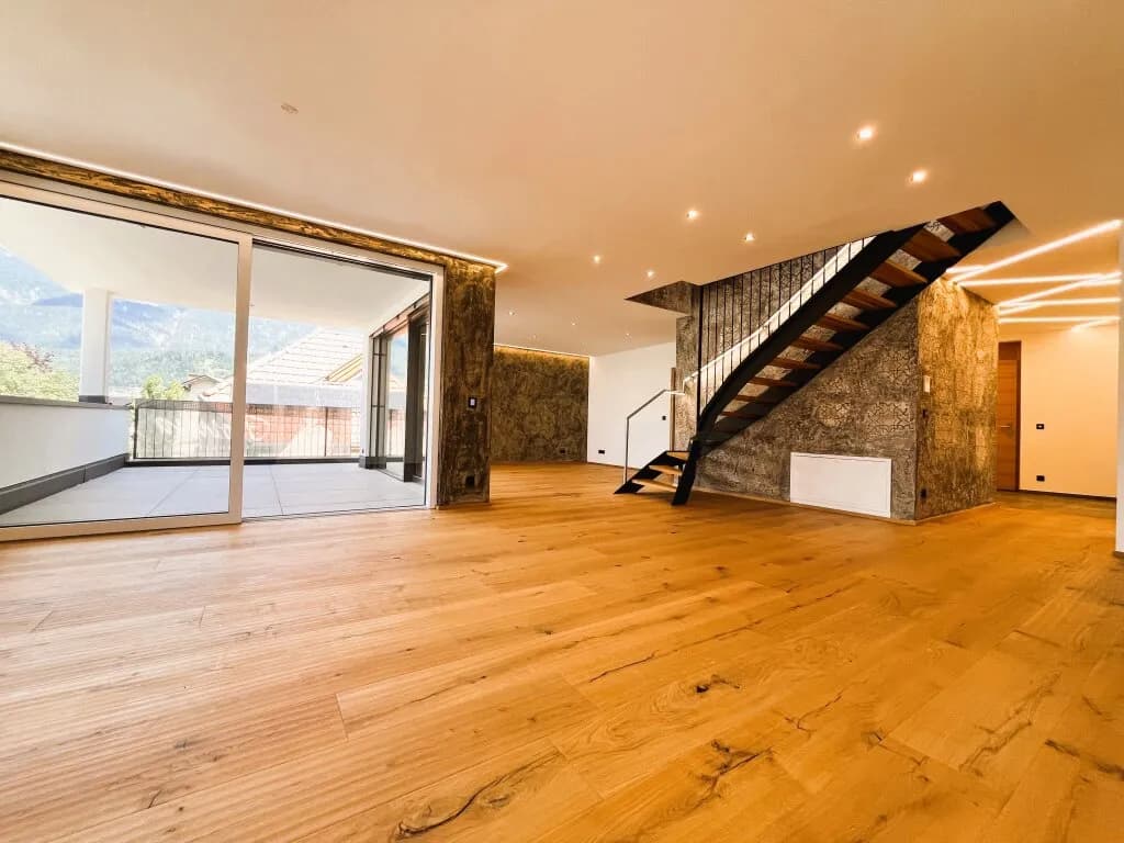5-Zimmer-Gewerbeimmobilie kaufen in Innsbruck-Land – 154 m², € 1.295.000 – Bild 1 von 56