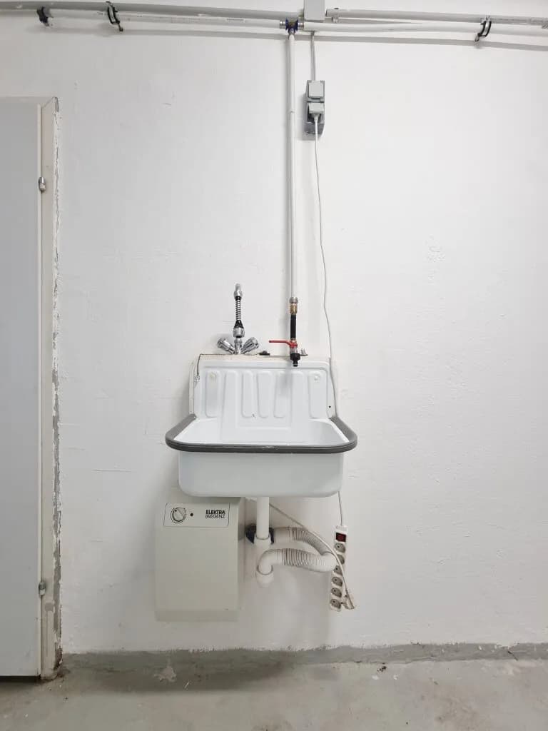 3-Zimmer-Gewerbeimmobilie mieten in Sankt Pölten – 71 m², € 458 – Bild 12 von 15