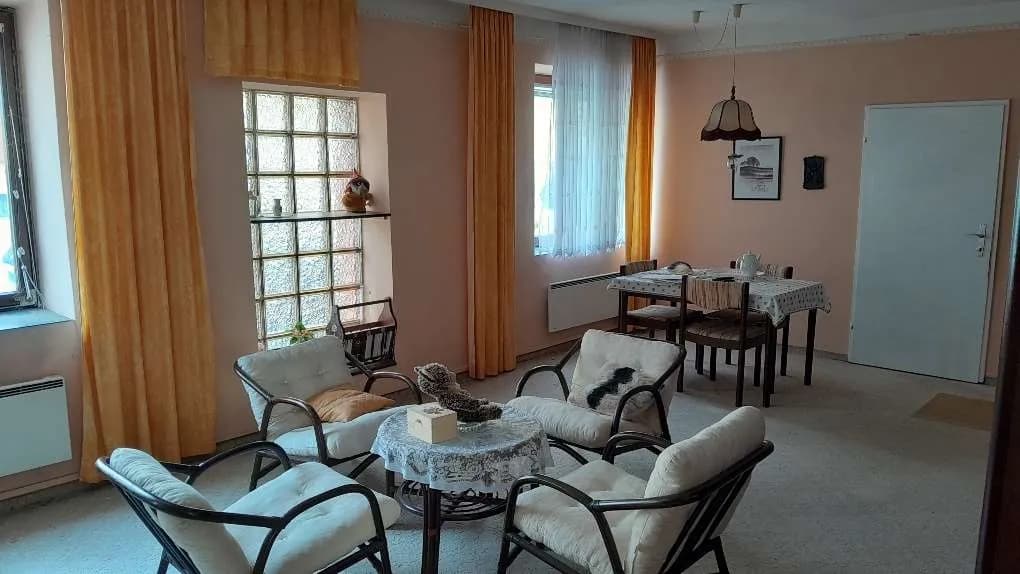 11-Zimmer-Gewerbeimmobilie kaufen in Bruck an der Leitha – 365 m², € 495.000 – Bild 9 von 14
