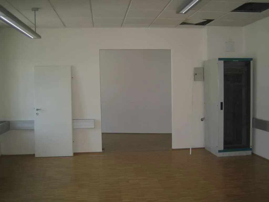 2-Zimmer-Gewerbeimmobilie mieten in Wels – 87 m², € 1.045 – Bild 5 von 7