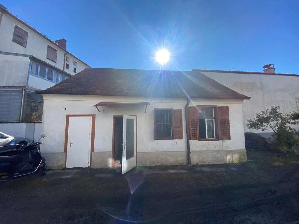 Immobilie mieten in Graz – 35 m², € 270 – Bild 1 von 10