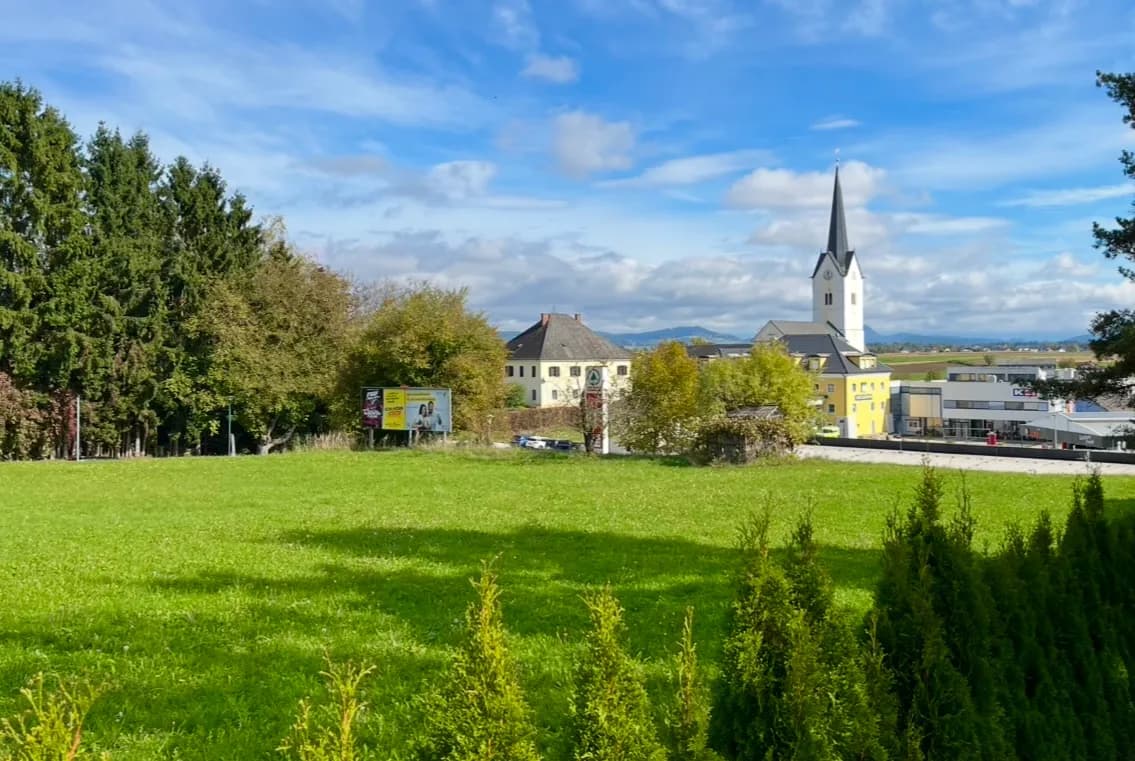 Grundstück kaufen in Völkermarkt – 1 096 m², € 213.720 – Bild 1 von 5