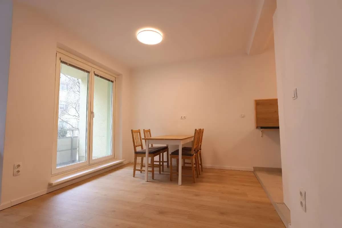 5-Zimmer-Wohnung mieten in Wien – 99 m², € 497 – Bild 2 von 46