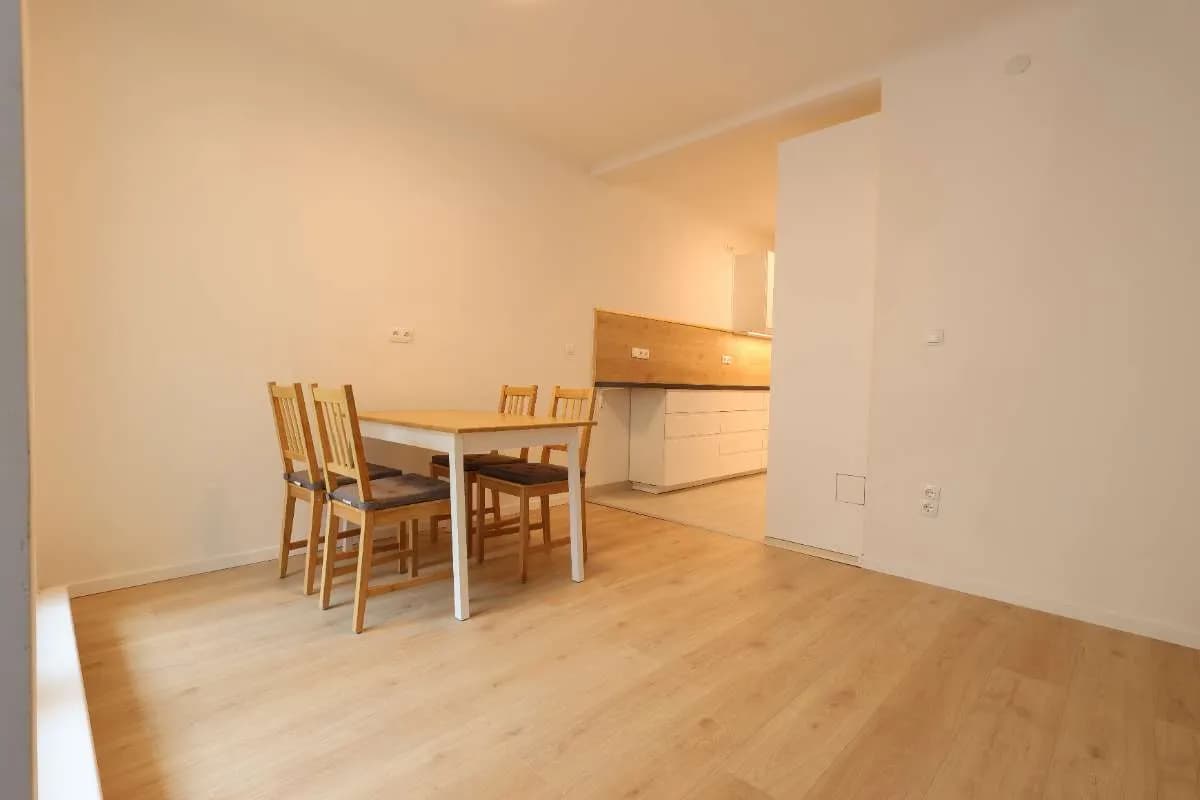 5-Zimmer-Wohnung mieten in Wien – 99 m², € 497 – Bild 9 von 46