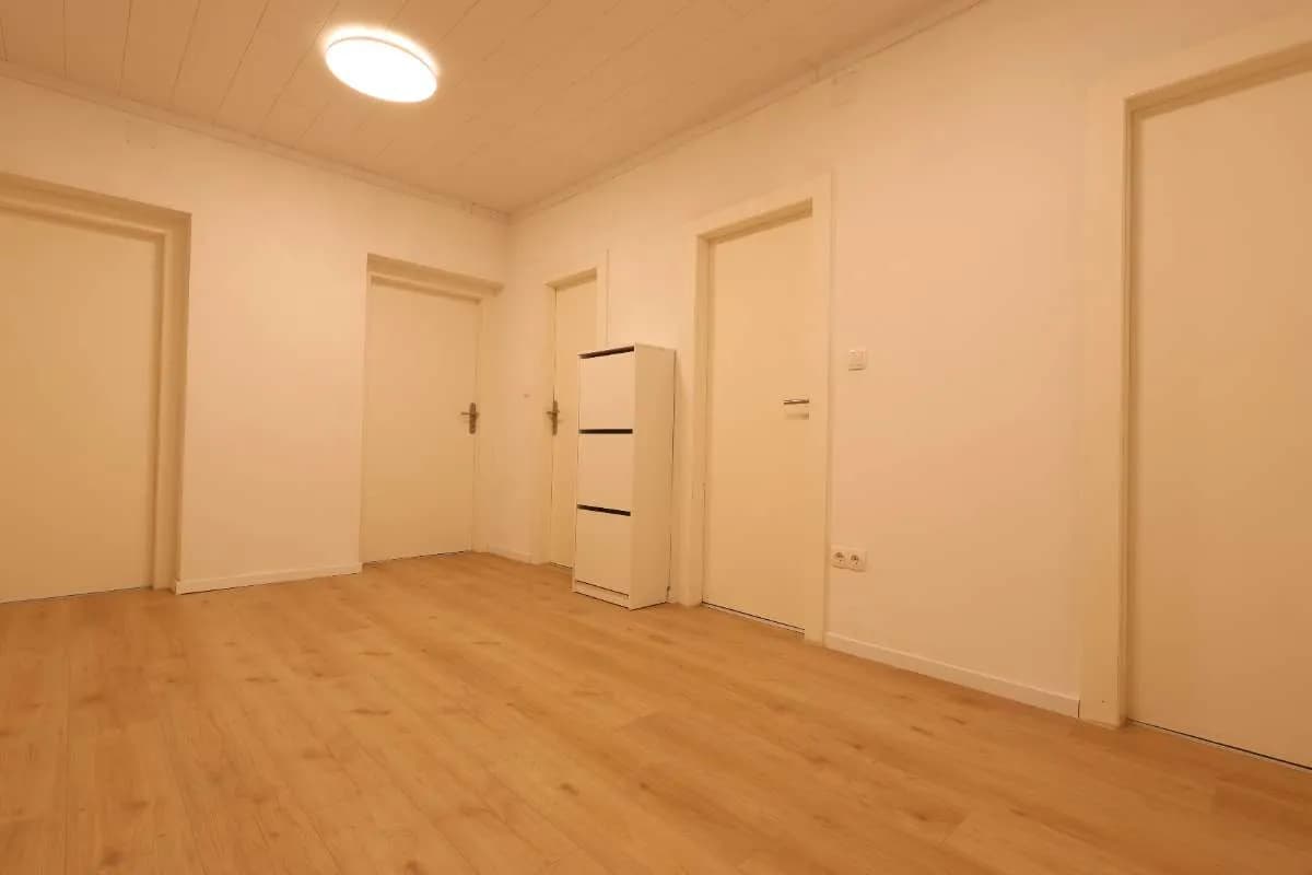 5-Zimmer-Wohnung mieten in Wien – 99 m², € 497 – Bild 15 von 46