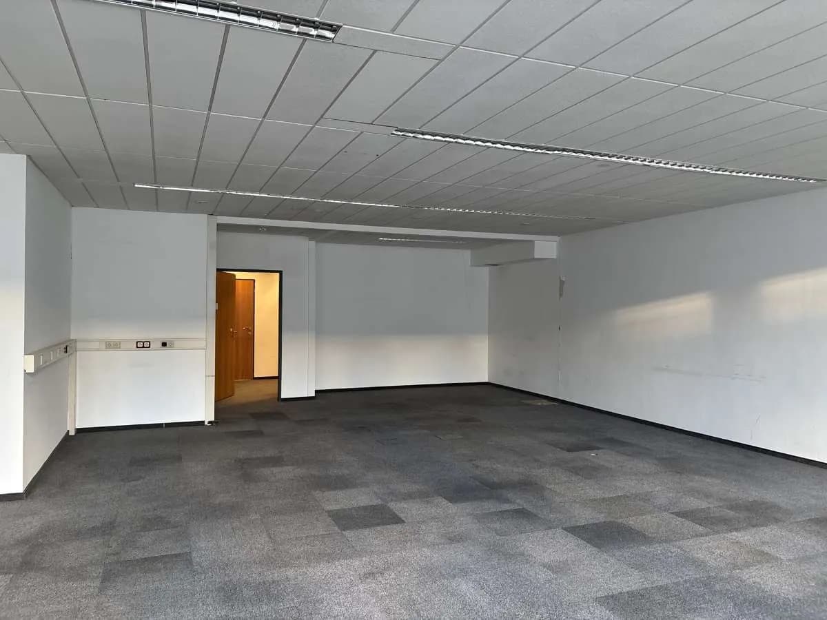 Gewerbeimmobilie mieten in Wien – 378 m², € 6.868 – Bild 10 von 15