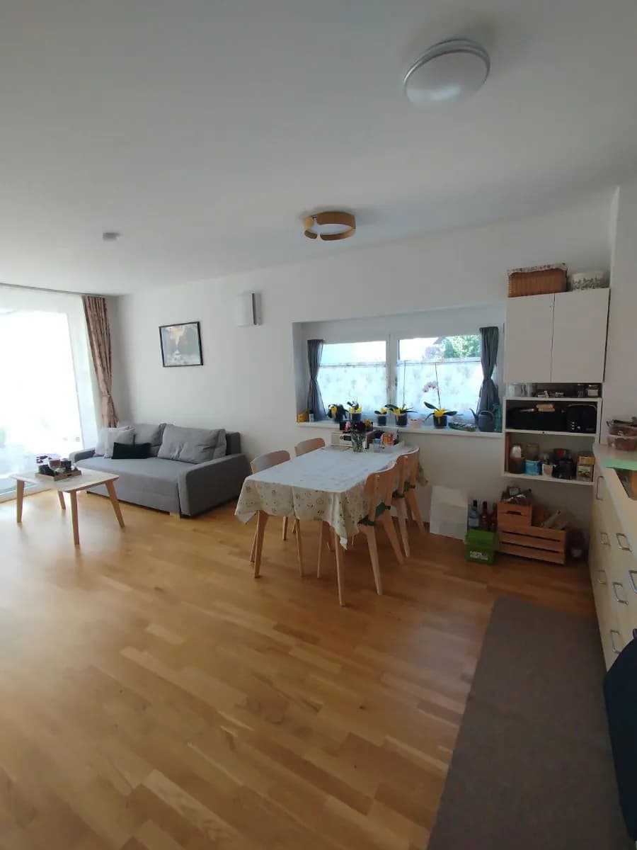 2-Zimmer-Wohnung mieten in Gmunden – 65 m², € 802 – Bild 4 von 17