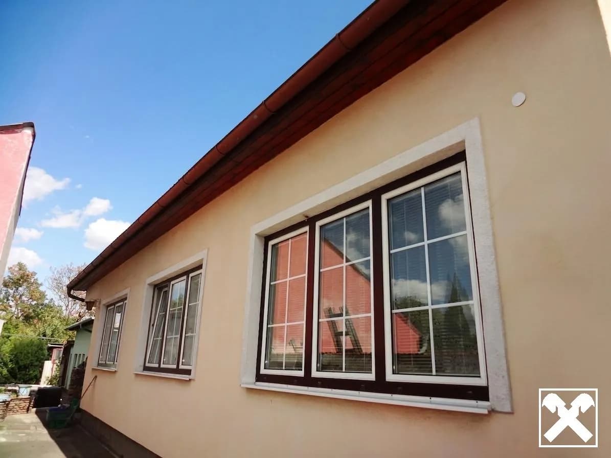 2-Zimmer-Haus kaufen in Bruck an der Leitha – 80 m², € 240.000 – Bild 1 von 18
