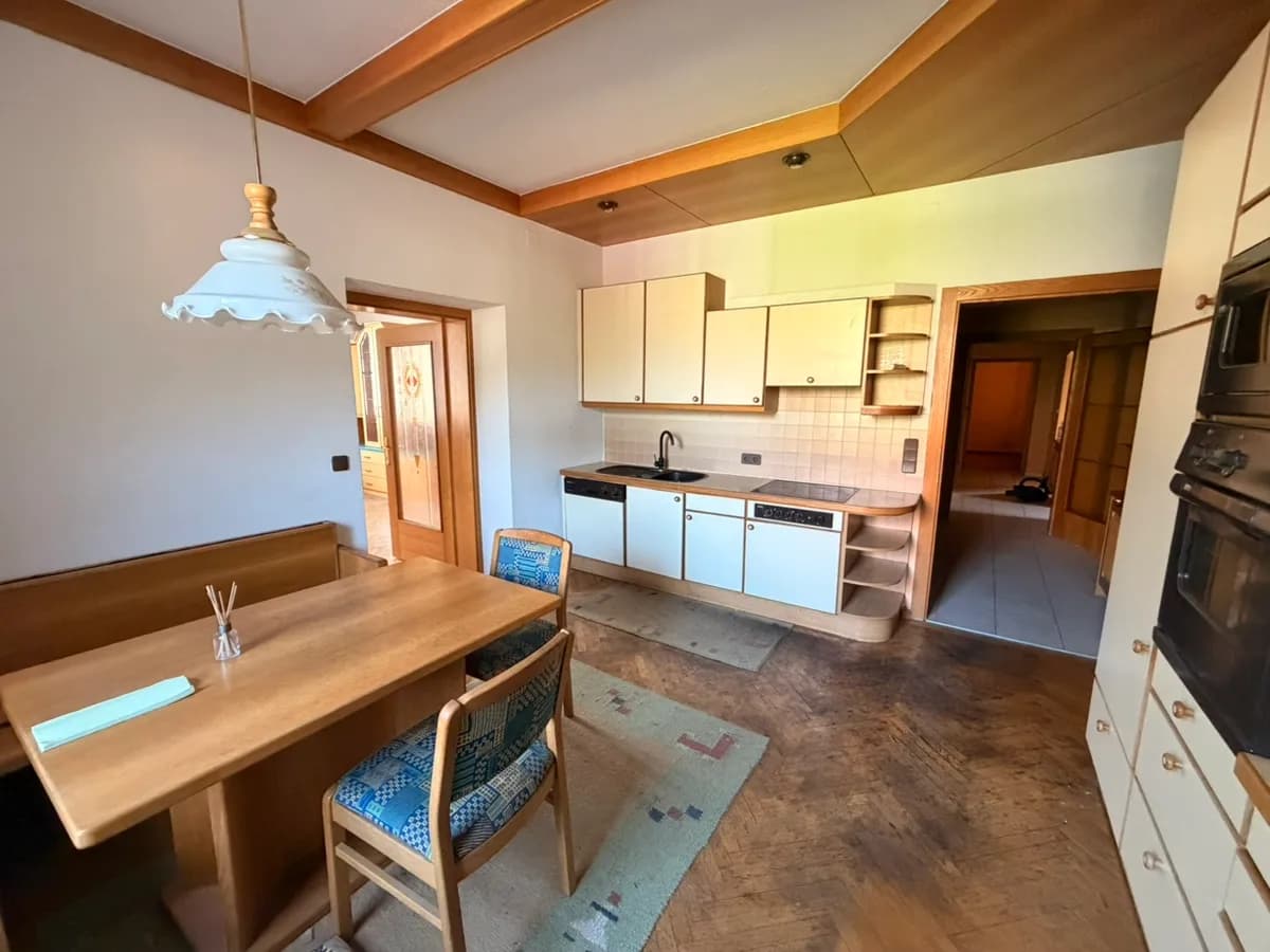 4-Zimmer-Wohnung mieten in Neunkirchen – 149 m², € 1.250 – Bild 11 von 25