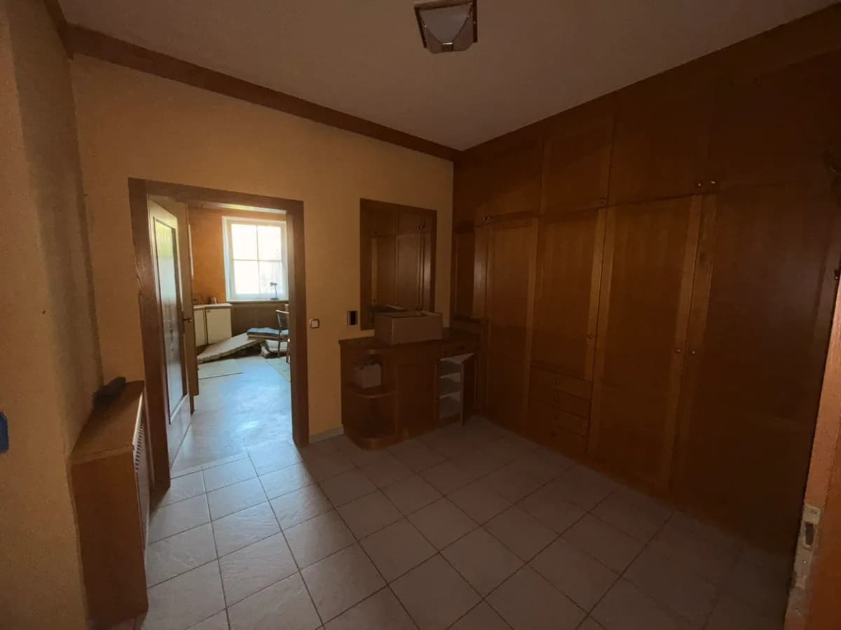 4-Zimmer-Wohnung mieten in Neunkirchen – 149 m², € 1.250 – Bild 13 von 25