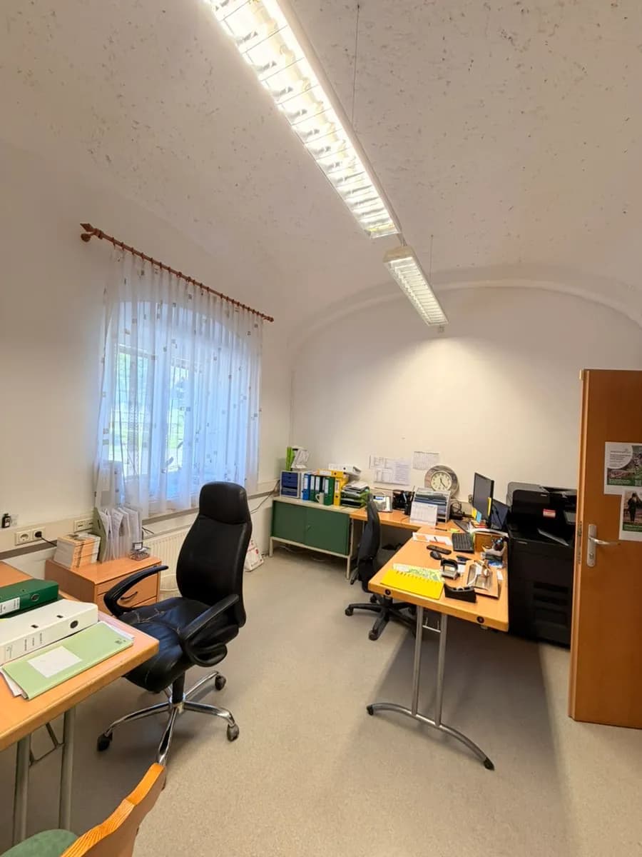1-Zimmer-Gewerbeimmobilie mieten in Murau – 35 m², € 660 – Bild 4 von 4