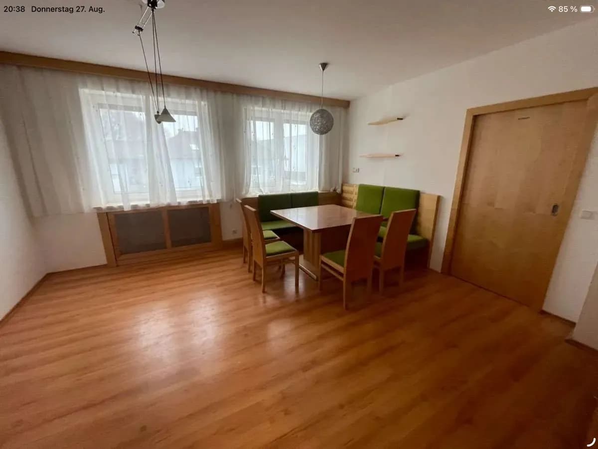 8-Zimmer-Gewerbeimmobilie mieten in Amstetten – 150 m², € 990 – Bild 2 von 21