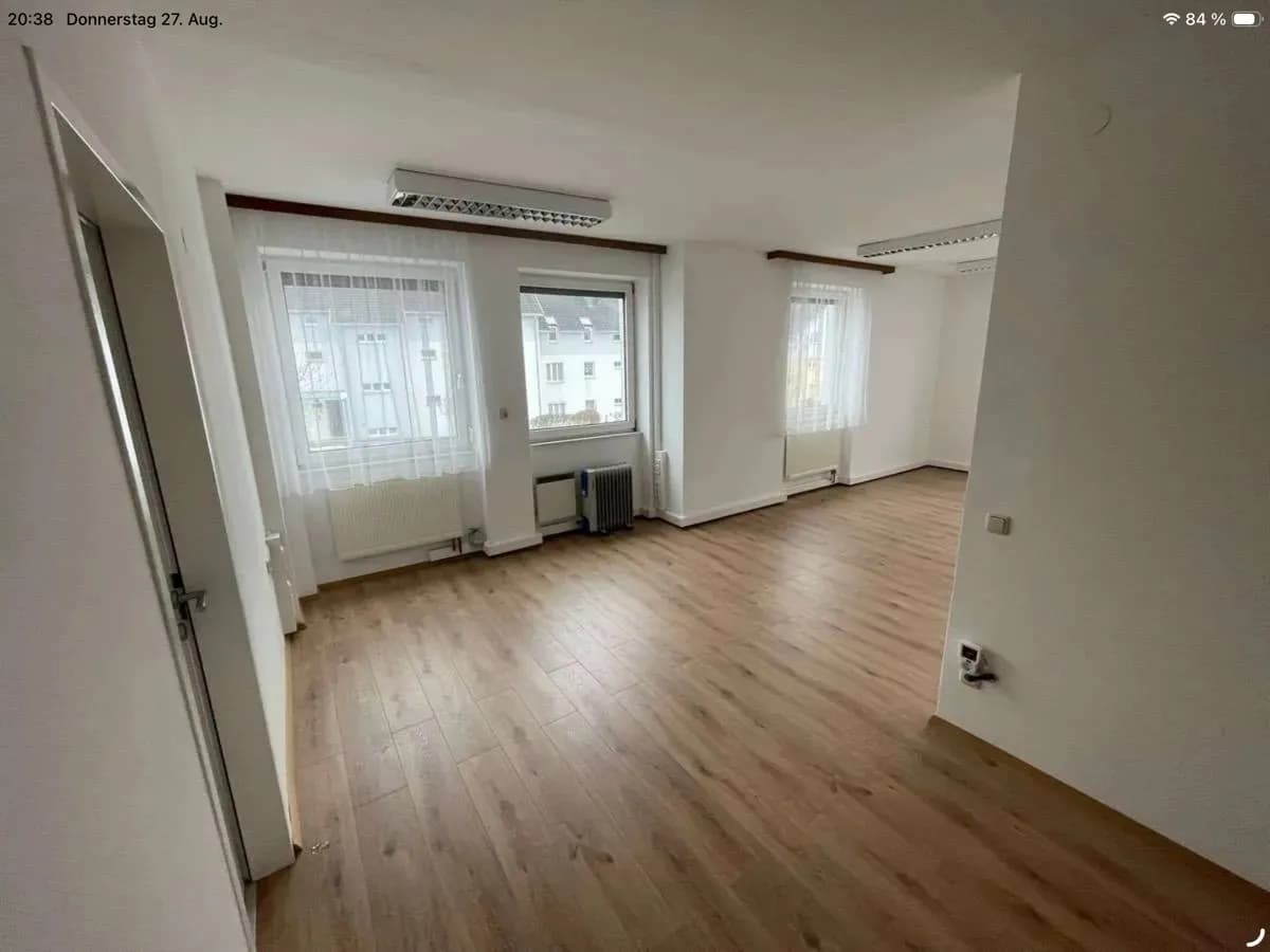8-Zimmer-Gewerbeimmobilie mieten in Amstetten – 150 m², € 990 – Bild 7 von 21