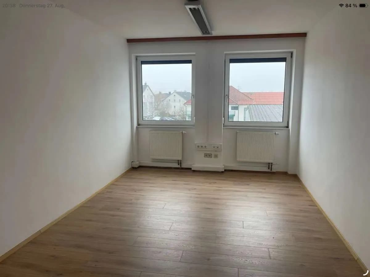 8-Zimmer-Gewerbeimmobilie mieten in Amstetten – 150 m², € 990 – Bild 9 von 21