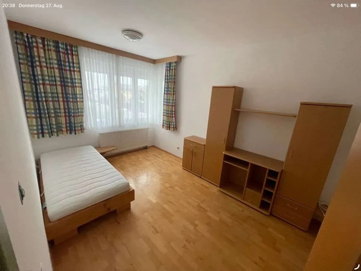 8-Zimmer-Gewerbeimmobilie mieten in Amstetten – 150 m², € 990 – Bild 18 von 21