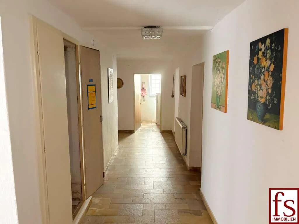 15-Zimmer-Gewerbeimmobilie kaufen in Grieskirchen – 273 m², € 350.000 – Bild 3 von 17