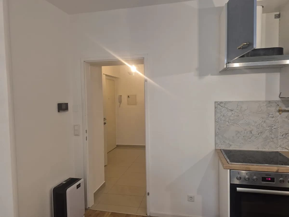 2-Zimmer-Wohnung mieten in Baden – 52 m², € 800 – Bild 9 von 12