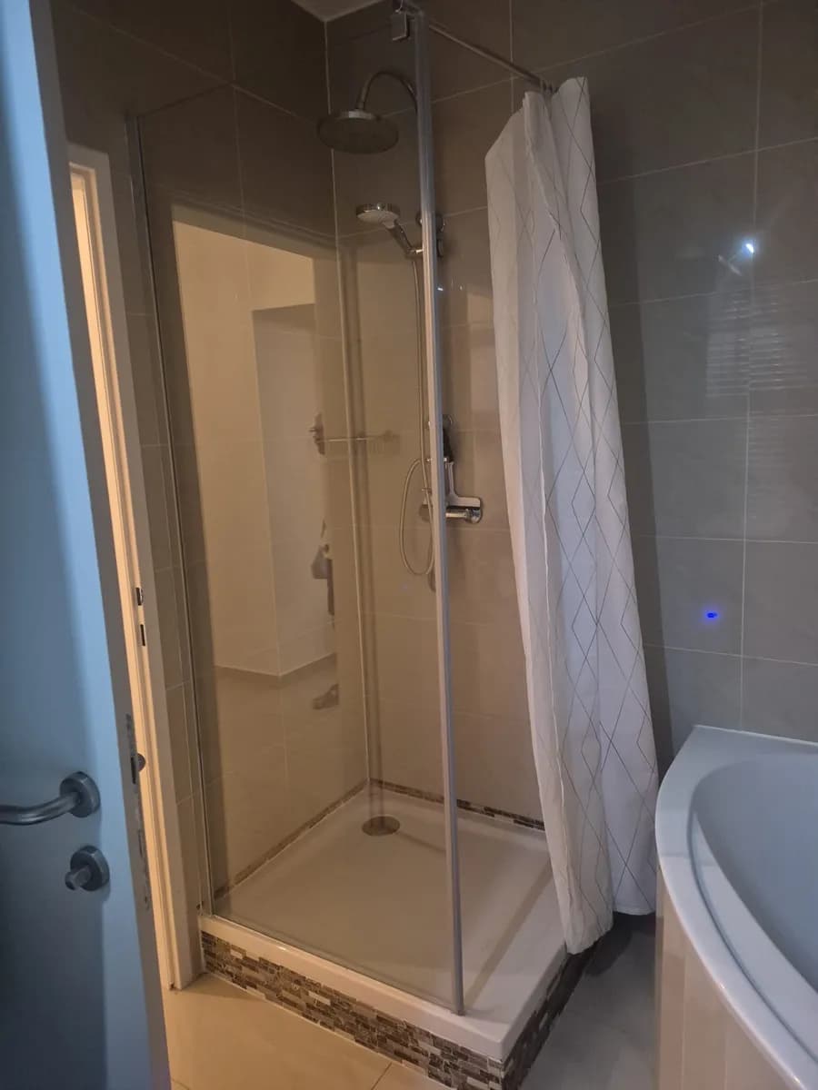 2-Zimmer-Wohnung mieten in Baden – 52 m², € 800 – Bild 11 von 12