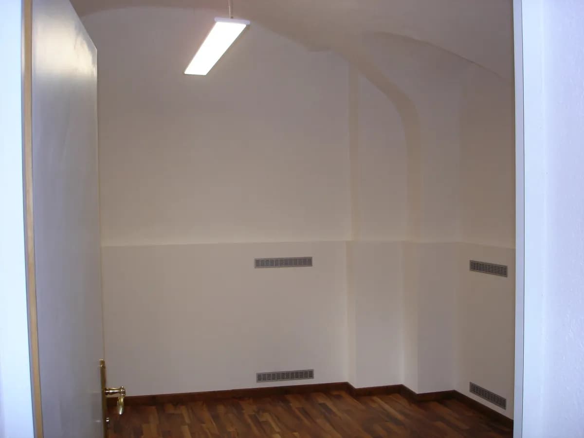 1-Zimmer-Gewerbeimmobilie mieten in Sankt Pölten – 19 m², € 395 – Bild 4 von 7