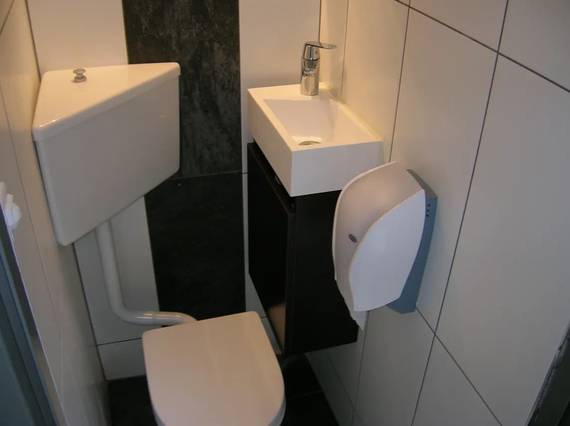 1-Zimmer-Gewerbeimmobilie mieten in Sankt Pölten – 19 m², € 395 – Bild 6 von 7