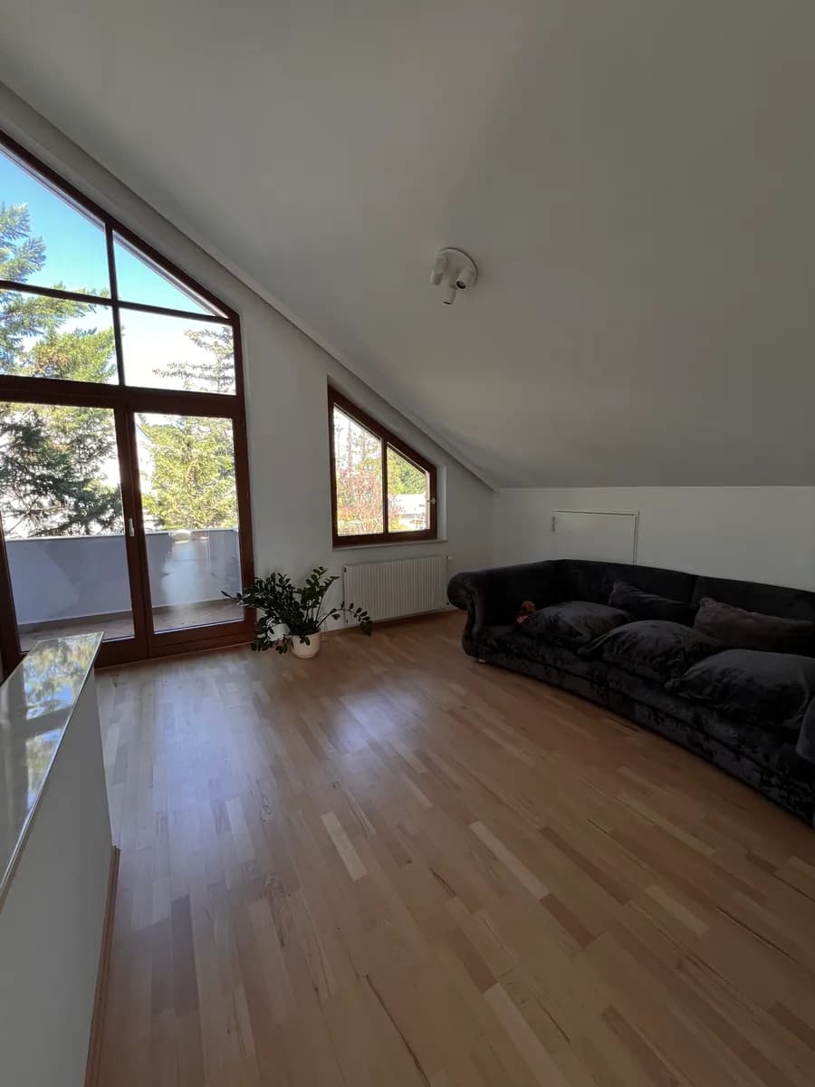 5-Zimmer-Haus mieten in Wien – 200 m², € 3.000 – Bild 2 von 23