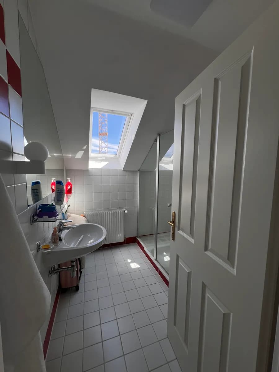 5-Zimmer-Haus mieten in Wien – 200 m², € 3.000 – Bild 3 von 23