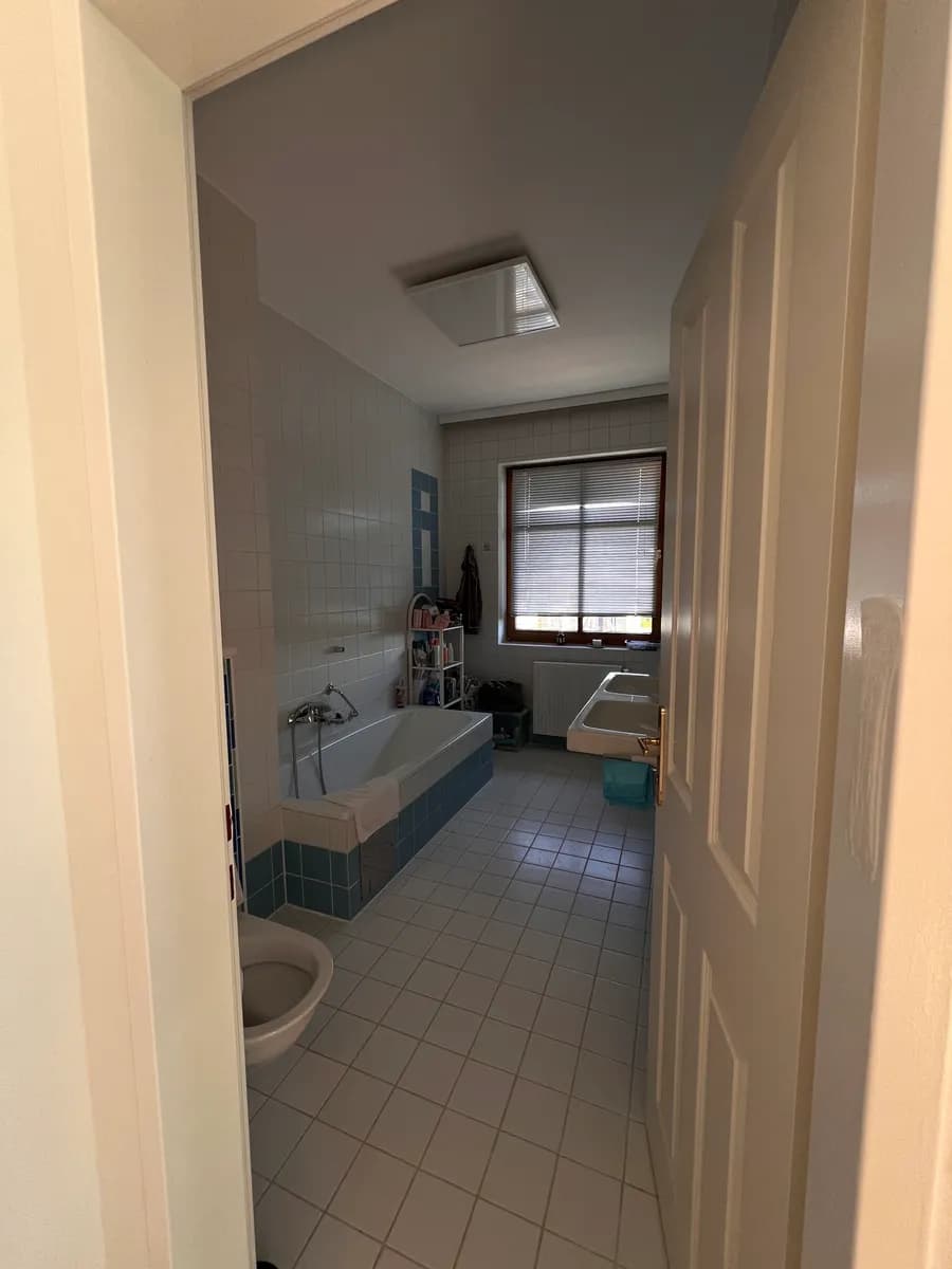 5-Zimmer-Haus mieten in Wien – 200 m², € 3.000 – Bild 7 von 23
