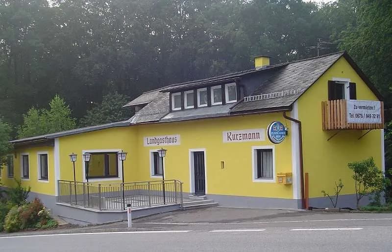 Gewerbeimmobilie mieten in Südoststeiermark – 200 m², € 1.050 – Bild 1 von 12