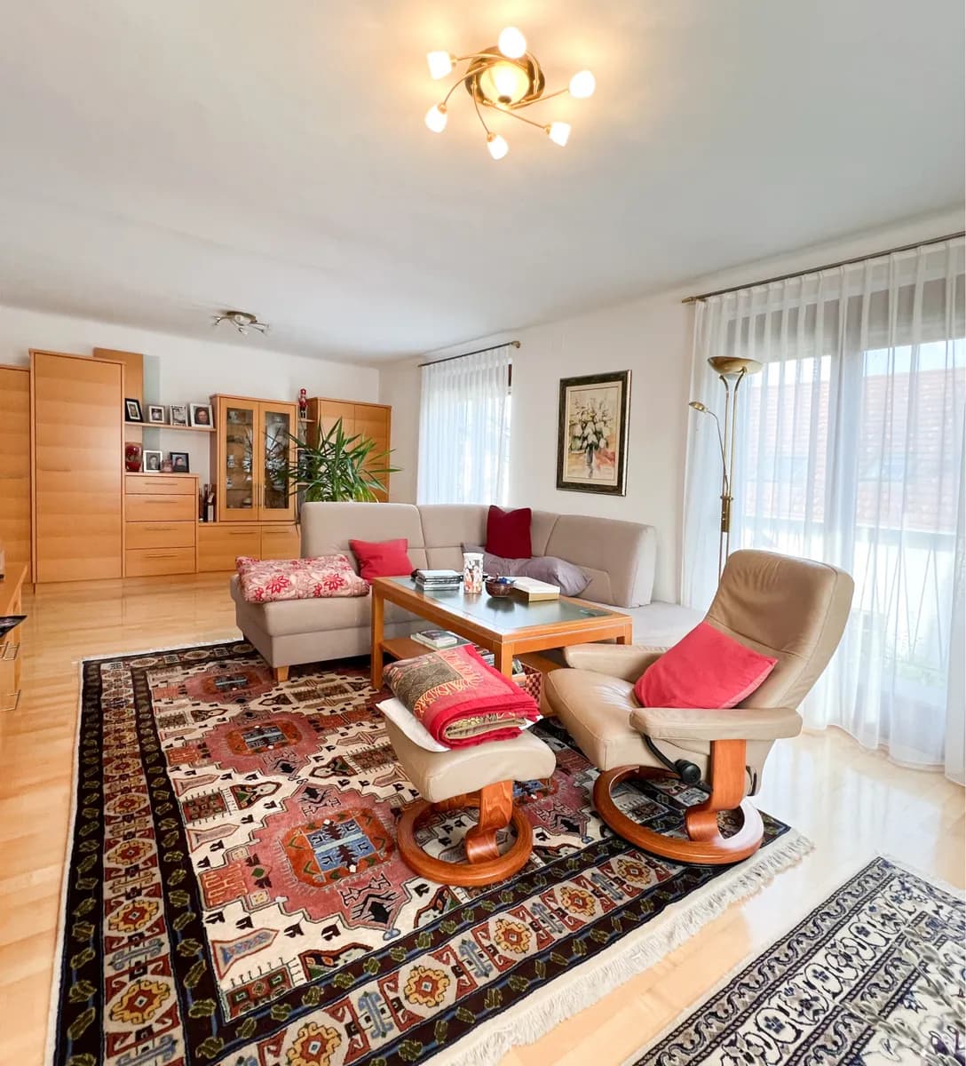 10-Zimmer-Gewerbeimmobilie kaufen in Klagenfurt Land – 255 m², € 890.000 – Bild 2 von 9