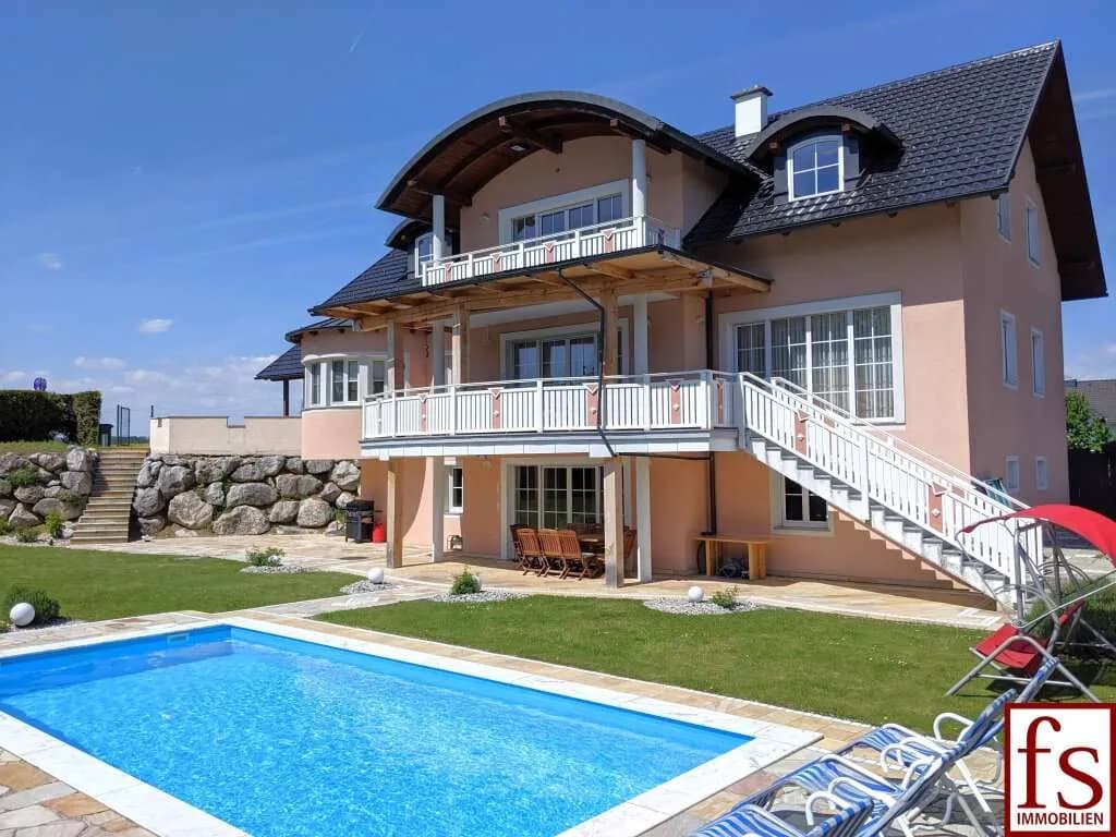 Haus kaufen in Wels-Land – 354 m² – Bild 1 von 37