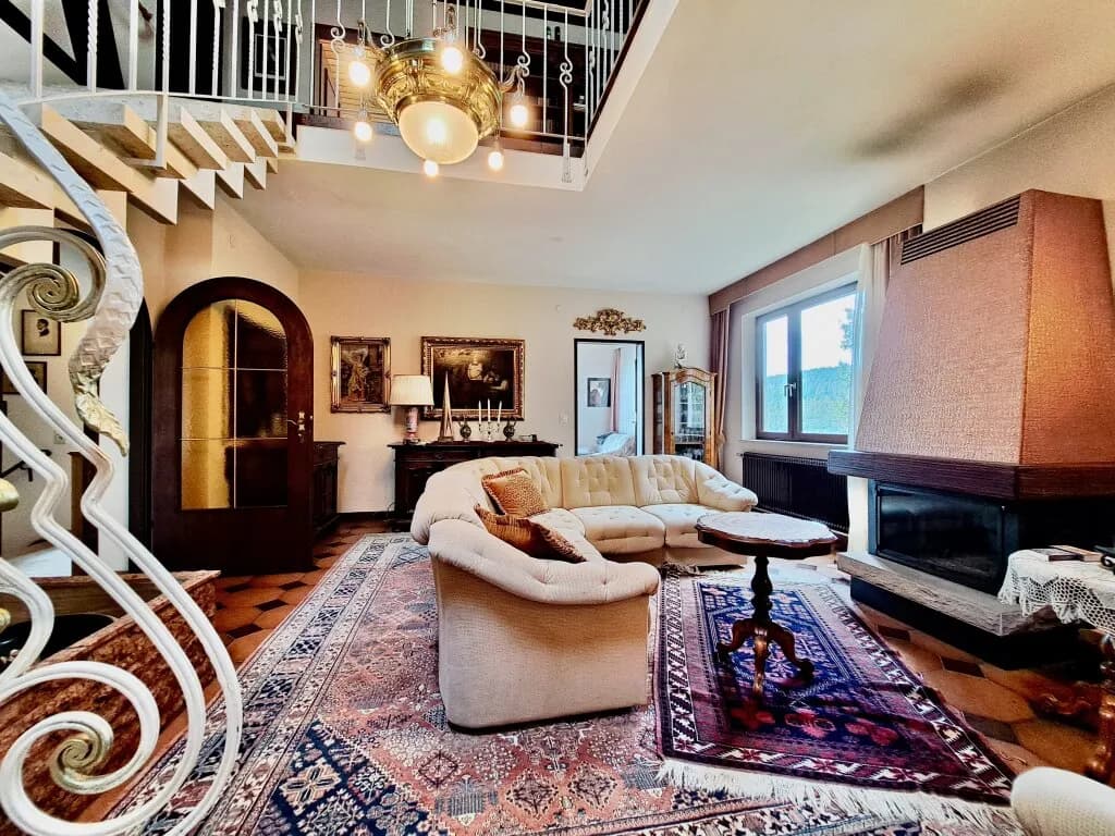 8-Zimmer-Haus kaufen in Neunkirchen – 382 m², € 499.000 – Bild 11 von 26