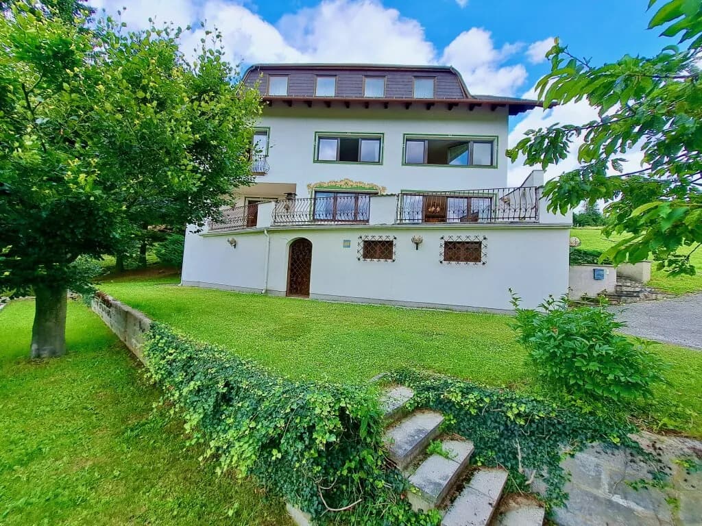 8-Zimmer-Haus kaufen in Neunkirchen – 382 m², € 499.000 – Bild 15 von 26