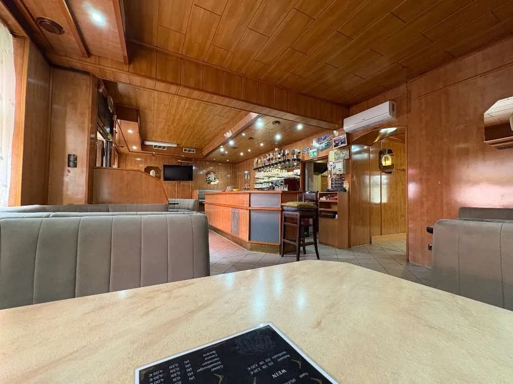 Gewerbeimmobilie mieten in Wien – 140 m², € 1.200 – Bild 3 von 28