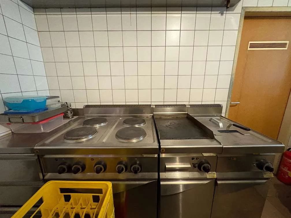 Gewerbeimmobilie mieten in Wien – 140 m², € 1.200 – Bild 19 von 28