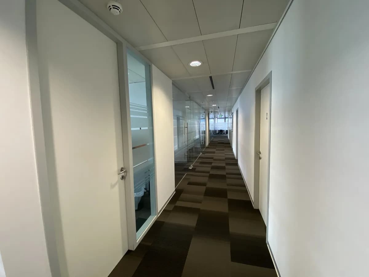 Gewerbeimmobilie mieten in Wien – 377 m², € 8.332 – Bild 9 von 10