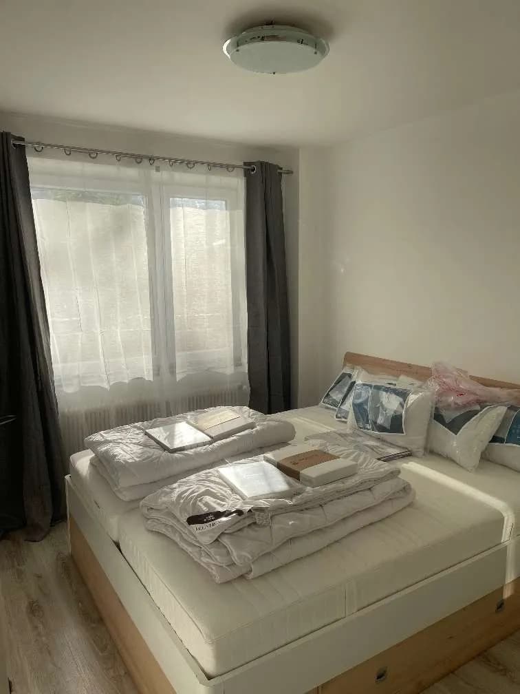 1-Zimmer-Wohnung mieten in Wien – 44 m², € 950 – Bild 2 von 40