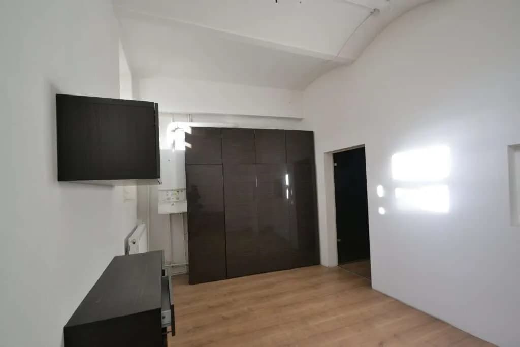 5-Zimmer-Gewerbeimmobilie mieten in Wien – 126 m², € 1.749 – Bild 14 von 15