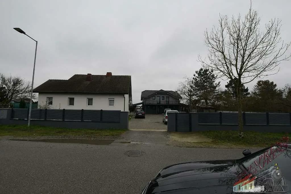 10-Zimmer-Gewerbeimmobilie kaufen in Gänserndorf – 360 m², € 1.299.000 – Bild 1 von 30
